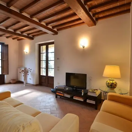 Casa Minuccia * Кастельнуово-Берарденга